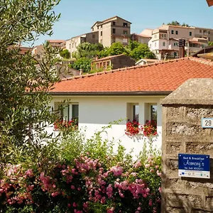 Armony Bono , Bono (Sassari) Italia
