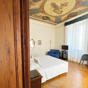 Pensión Cimabue 9, Florencia