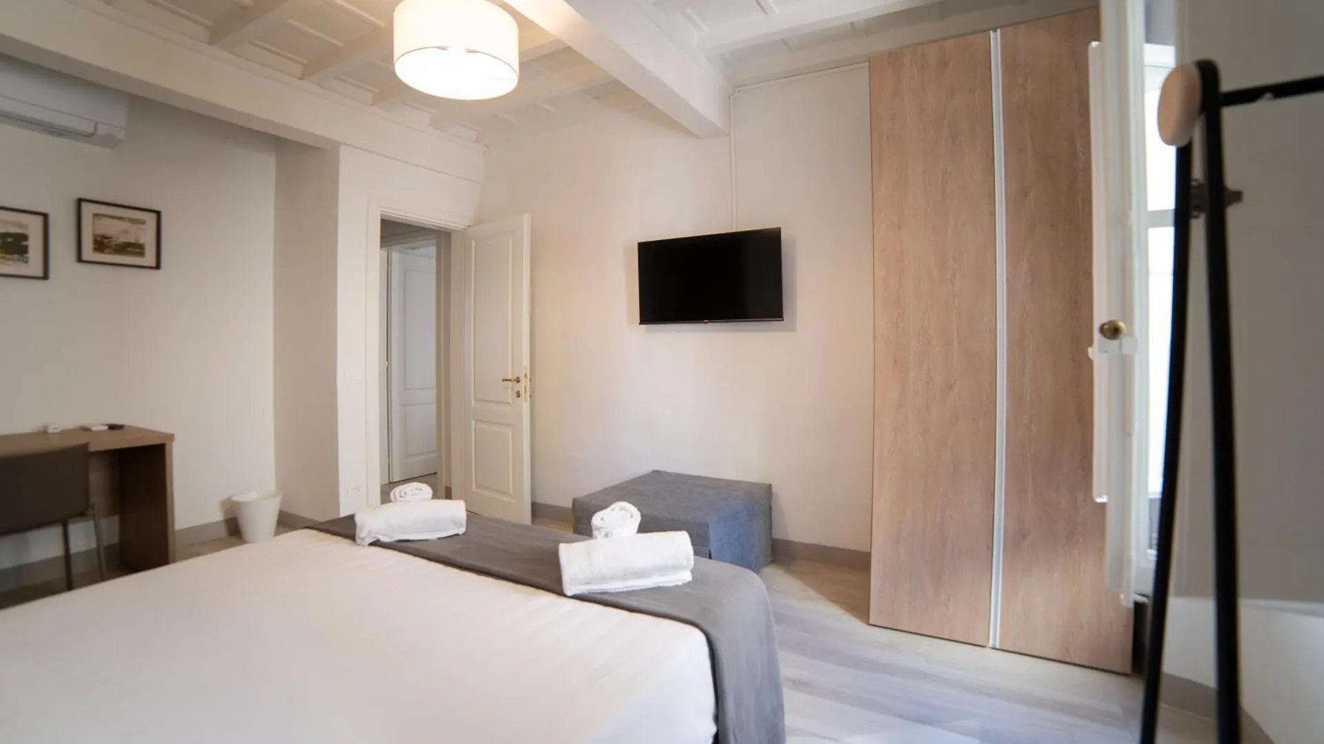 Coco Places Rooms Santa Maria Novella, Centro Storico Florenz