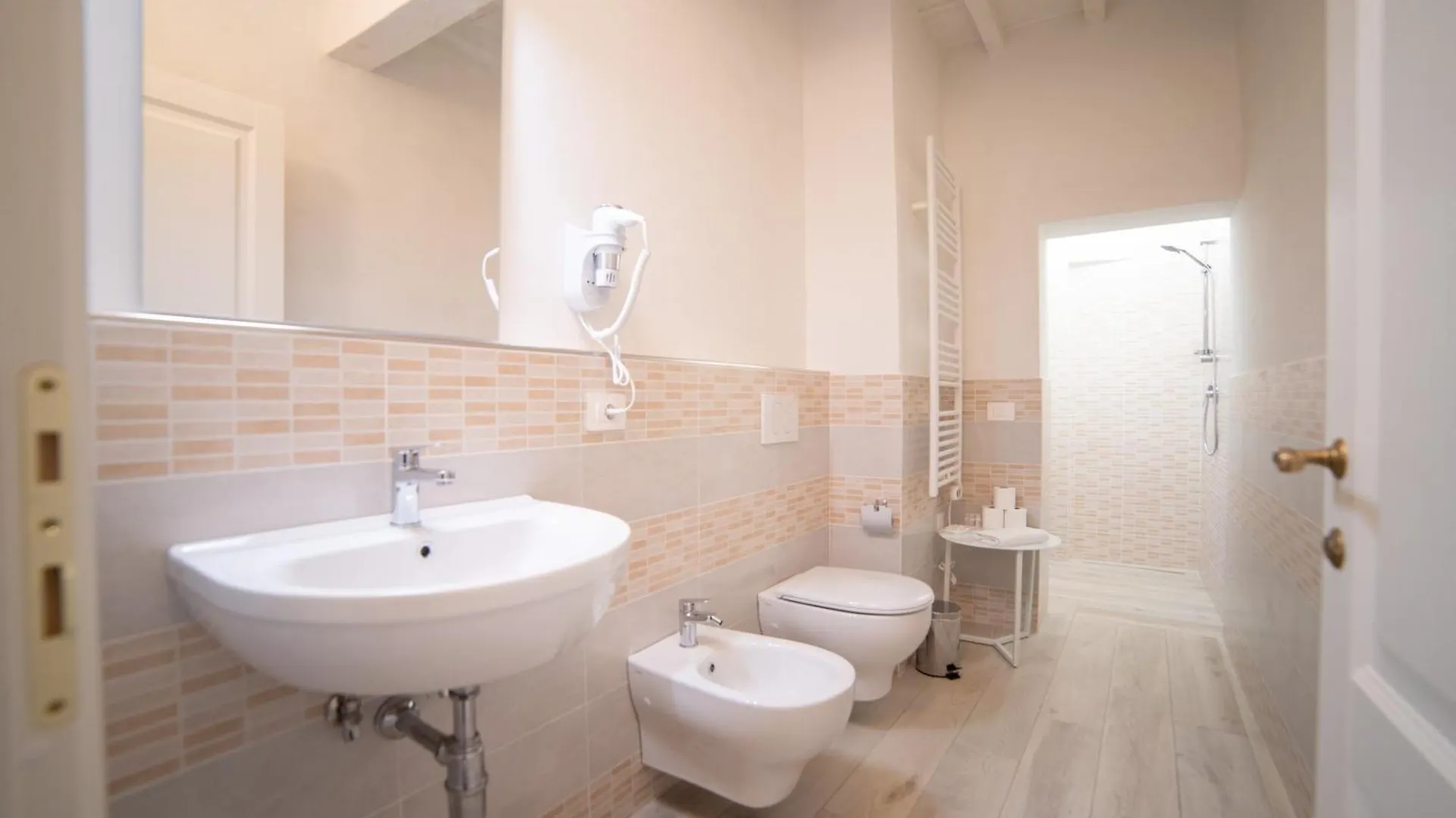 Gasthof Coco Places Rooms Santa Maria Novella, Centro Storico Florenz