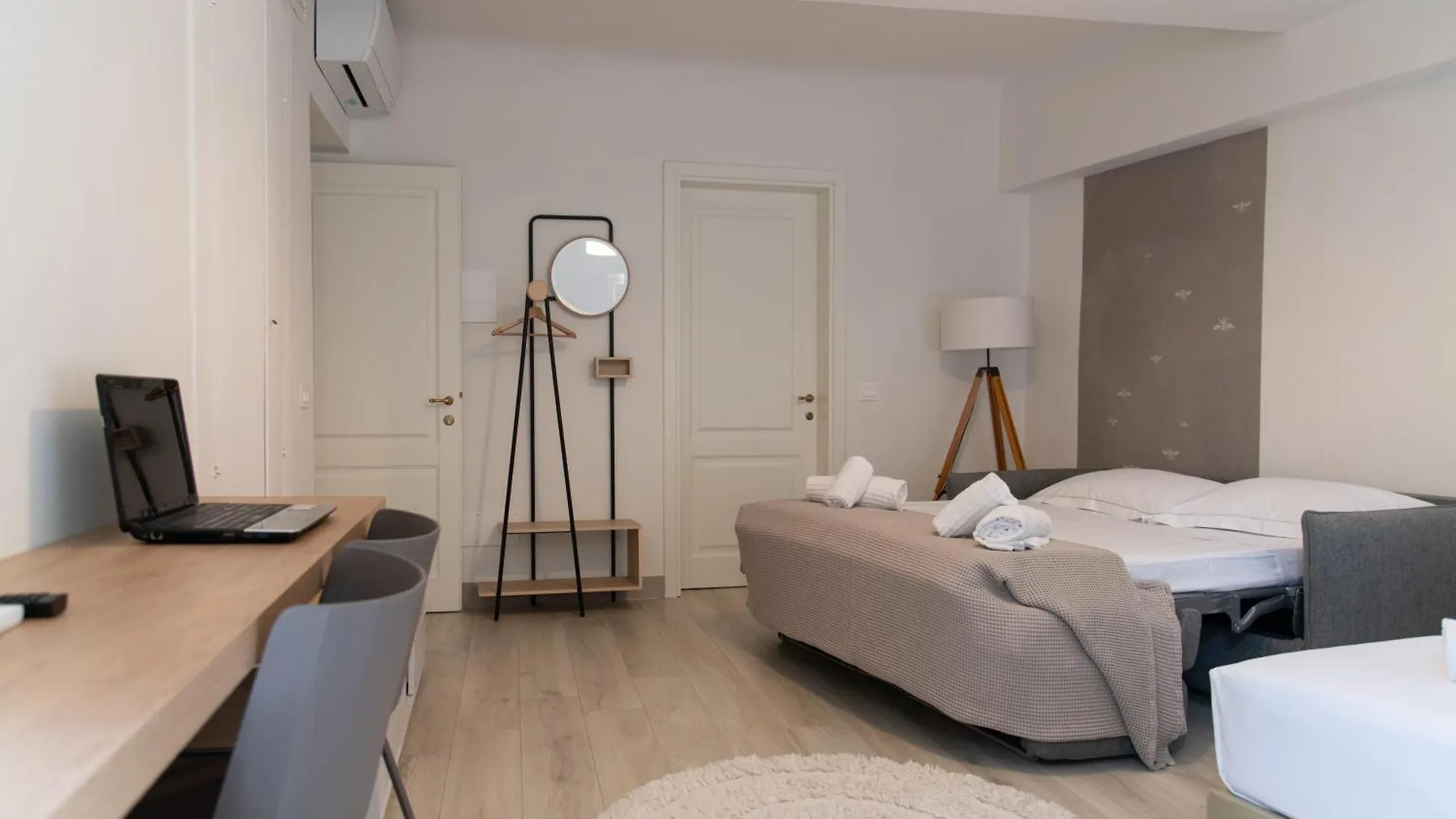 Coco Places Rooms Santa Maria Novella, Centro Storico Florenz Gasthof